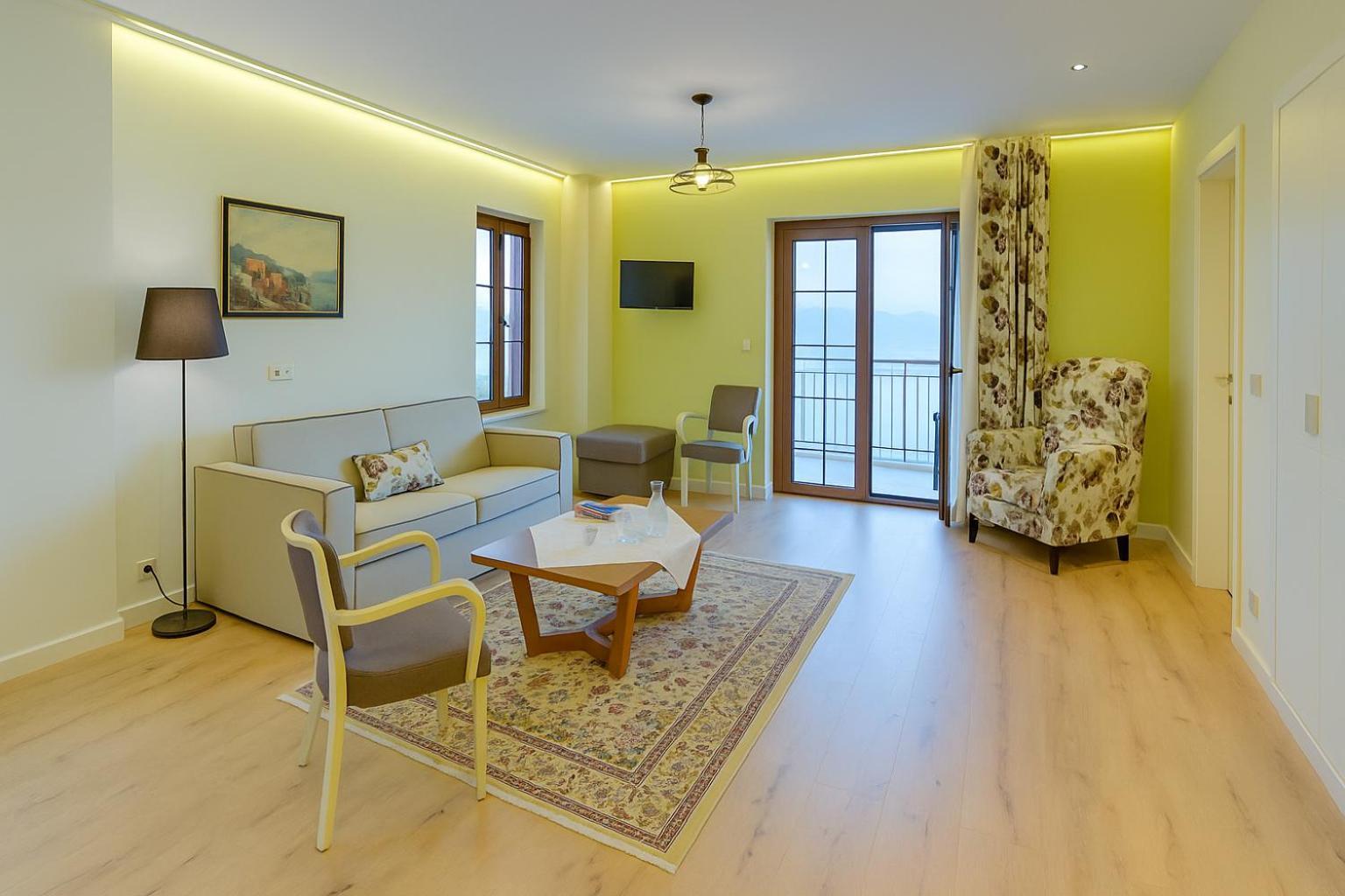 Arktos Hotel Giannina Esterno foto